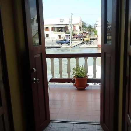 Belcove Hotel & Guesthouse Cidade de Belize Exterior foto