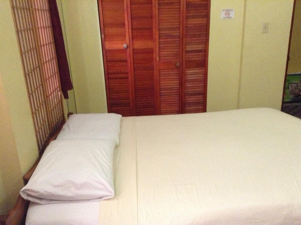 Belcove Hotel & Guesthouse Cidade de Belize Quarto foto