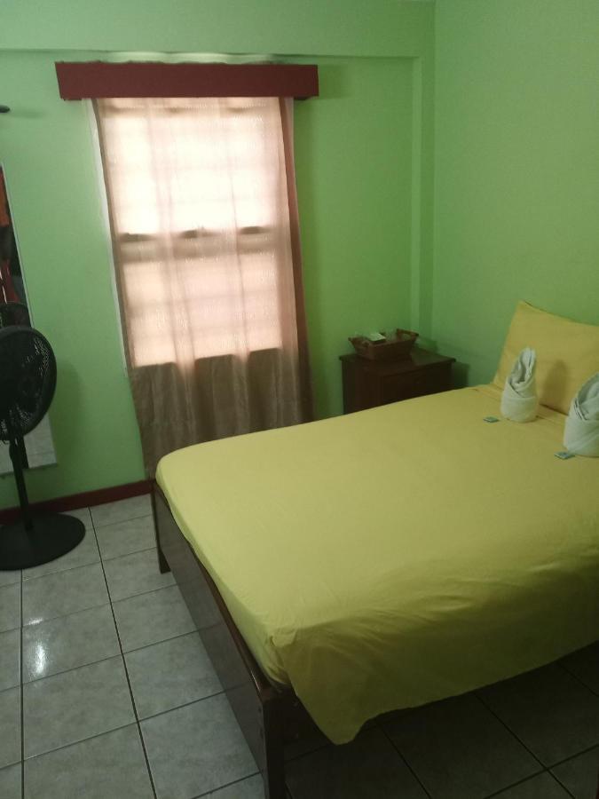 Belcove Hotel & Guesthouse Cidade de Belize Exterior foto